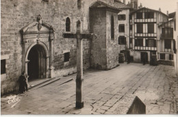 CIBOURE - CPSM : Place De L'église - Ciboure