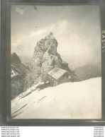 SUISSE LES ALPES CABANE BLUMLISALP  1900 FORMAT 12 X 10 CM - Orte