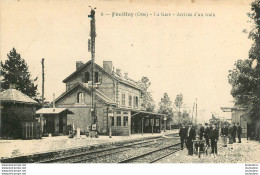 FOUILLOY LA GARE ARRIVEE D'UN TRAIN - Otros & Sin Clasificación