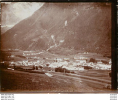 ALPES FRANCE OU SUISSE VILLAGE DE  MONTAGNE PHOTO ORIGINALE 13 X 10 CM N33 - Orte