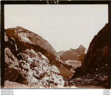 ALPES FRANCE OU SUISSE  MONTAGNE ET LAC  1900 PHOTO ORIGINALE 13 X 10 CM  L4 - Orte