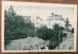 CPA EGLETONS 19 L'Eglise Et L'Hôtel De Ville - Egletons