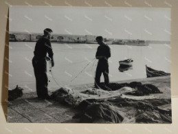 Italia Foto Sailors Pescatori MOLA DI BARI 1965 - Europa