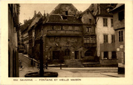 Saverne - Fontaine Et Vielle Maison - Saverne