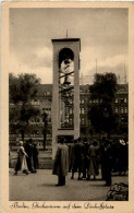 Berlin - Glockenturm Auf Dem Dönhoffplatz - Andere & Zonder Classificatie