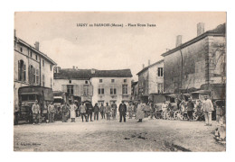 MILITARIA. LIGNY-en-BARROIS (55) PLACE NOTRE-DAME. VEHICULES En STATIONNEMENT. - Guerra 1914-18