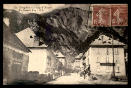 38 - BOURG-D'OISANS - LA GRANDE RUE - Bourg-d'Oisans