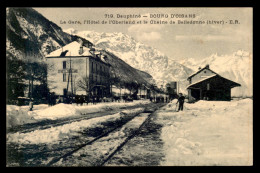 38 - BOURG-D'OISANS - LES VOIES DE LA GARE DE CHEMIN DE FER - HOTEL L'OBERLAND - Bourg-d'Oisans