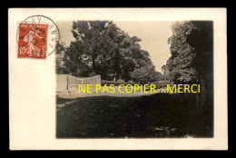 53 - LASSAY - UNE PROPRIETE - CACHET POSTAL DE LASSAY - 2 CARTES PHOTOS ORIGINALES - Lassay Les Chateaux