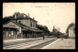 55 - LEROUVILLE - ARRIVEE D'UN TRAIN EN GARE DE CHEMIN DE FER - EDITEUR CLOSSON-RENCON - Lerouville