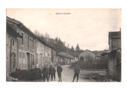 NANT-le-GRAND (55) UNE RUE. TAS De FUMIER. GROUPE D'ENFANTS. - Ligny En Barrois