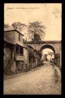 56 - AURAY - VIEILLE MAISON DE LA RUE PAVE - Auray