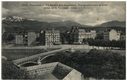 Grenoble - Le Jardin Des Dauphins - Grenoble