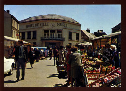 62 - DESVRES - LE MARCHE - Desvres