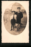 Foto-AK Brüder Im Matrosenanzug Auf Dem Spielplatz  - Other & Unclassified