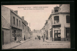 CPA Crécy-sur-Serre, Rue Et Place Du Grand-Four  - Sonstige & Ohne Zuordnung