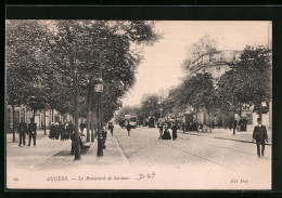 AK Angers, Le Boulevard De Saumur Et Tramway, Strassenbahn  - Tramways