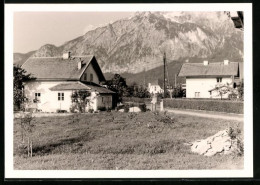 Fotografie Unbekannter Fotograf, Ansicht Anif, Ortsansicht Mit Gebirgsmassiv  - Places