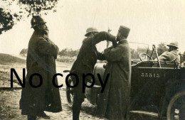 PHOTO FRANCAISE - OFFICIERS ET AUTOMOBILES - REMISE DE DECORATIONS A MOURMELON LE GRAND MARNE - GUERRE 1914 1918 - Krieg, Militär