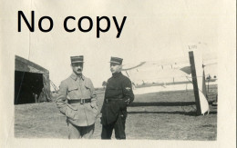 PHOTO FRANCAISE - AVIATEUR ET AVION BIPLAN AU TERRAIN DE BOUY A MOURMELON LE GRAND MARNE - GUERRE 1914 1918 - Krieg, Militär