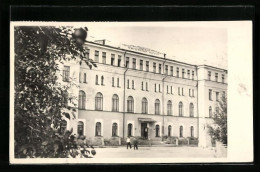 AK Archangelsk, Denkmal Vor Einem Gebäude  - Russia