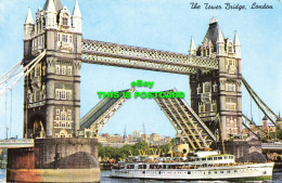 R575752 Tower Bridge. London. Youngs Photo Reproductions. B. And L. Young. 1967 - Sonstige & Ohne Zuordnung