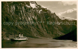 73680612 Naerofjord Norge Norwegen M. S. Monte Sarmiento Passagierdampfer  - Norwegen