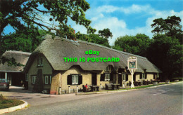 R575930 Cat And Fiddle Inn. New Forest. 1979. Colourmaster International. Precis - World