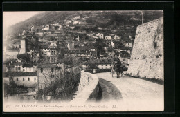 CPA Pont-en-Royans, Route Pour Les Grands Goule`s  - Pont-en-Royans