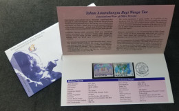 Malaysia International Year Of Older Person 1999 Map Earth (p. Pack) MNH - Maleisië (1964-...)