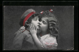 AK Kleiner Soldat Beim Ersten Kuss  - Weltkrieg 1914-18