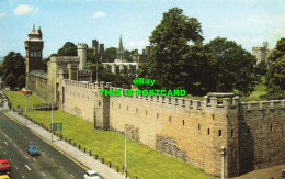 R580203 Cardiff. The Castle. Photo Precision Limited. Colourmaster International - Monde