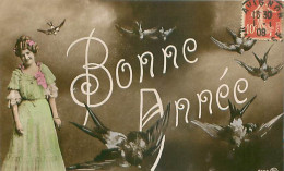 Femme Theme Oiseaux Hirondelle - Bonne Année - Rph    Q 2594 - Birds