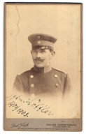 Fotografie Paul Finck, Berlin-Charlottenburg, Tauenzienstrasse 13a, Soldat Mit Schirmmütze In Uniform  - Anonyme Personen