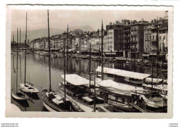 83 TOULON N°12 813 Le Port Et Les Quais VOIR ZOOM Bar Chez Domergue Voitures La Gitane Bateaux VOIR DOS - Toulon