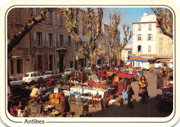 6 ANTIBES LA FOIRE AUX ANTIQUAIRES - Antibes - Vieille Ville