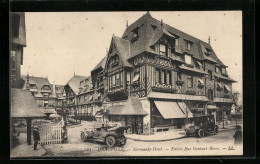 CPA Deauville, Normandy-Hôtel, Entrée Rue Gontaut-Biron  - Deauville