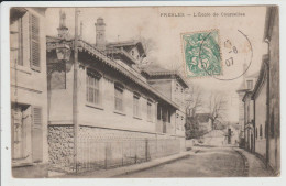 PRESLES - VAL D'OISE - L'ECOLE DE COURCELLES - Presles