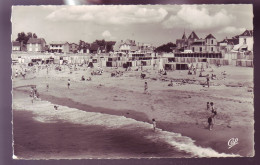 85 - CROIX-de-VIE - LA PLAGE - ANIMÉE -  - Saint Gilles Croix De Vie