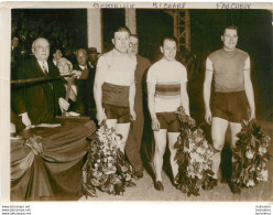 VEL D'HIV 1930 MICHARD  - BERTELLIN - FAUCHEUX -  PHOTO DE PRESSE ORIGINALE 18 X 13 CM - Sports