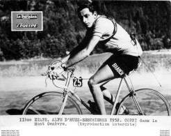 TOUR DE FRANCE 1952 COPPI DANS LE MONTGENEVRE 11ème ETAPE PHOTO DE PRESSE ARGENTIQUE FORMAT 20 X 15 CM - Sports