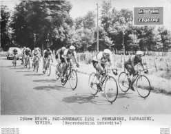 TOUR DE FRANCE 1952 FERNANDEZ SABBADINI ET VIVIER 19ème ETAPE PHOTO DE PRESSE ARGENTIQUE FORMAT 20 X 15 CM - Sports