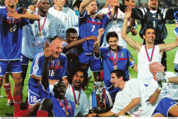 FOOTBALL VICTOIRE DE LA FRANCE SUR L'ITALIE FINALE EURO 2000 A ROTTERDAM N° 5 PHOTO DE PRESSE ANGELI - Sport