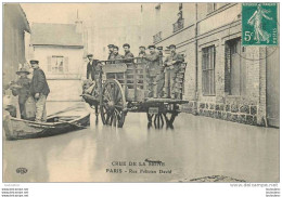 75 PARIS CRUE DE LA SEINE 1910 RUE FELICIEN DAVID LES EMPLOYES DU GAZ DE FRANCE - Überschwemmung 1910