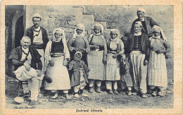 ALBANIA - Daje - Inhabitants. - Albanië