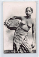 Sri Lanka - ETHNIC NUDE - A Rodiya Woman Carrying Water - Publ. Plâté Ltd. 50 - Sri Lanka (Ceilán)