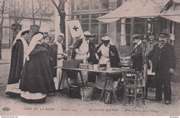 DAMES DE LA CROIX ROUGE A MAISONS ALFORT CRUE DE LA SEINE 1910 - Cruz Roja
