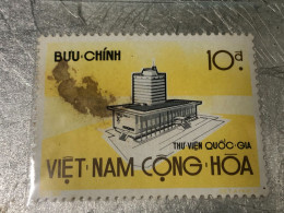 VIET NAM SOUTH STAMPS (ERROR Printed OTHER COLOR 1974)1 STAMPS Rare - Vietnam