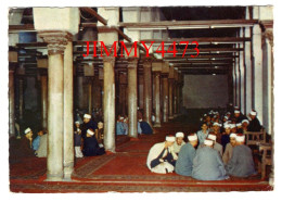 CAIRO ( Le Caire ) Ecole De Coran Dans La Mosquée Azhar ( Bien Animée ) - Cairo