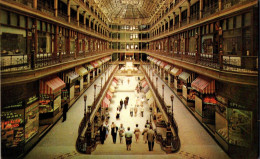 H1874 - Cleveland Ohio - The Arcade - Lusterchrome - Cleveland